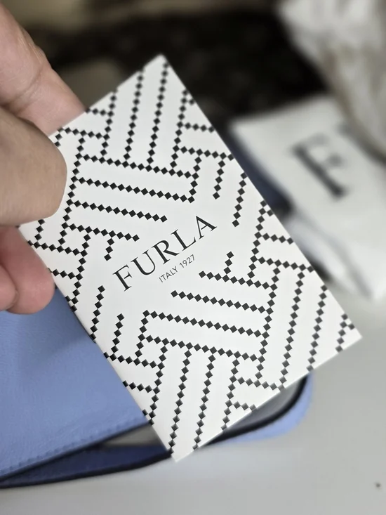 New Furla Light Blue Leather Shoulder Bag with Gold Chain - Picture 10 of 14